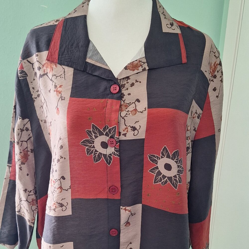 Shana Color Blocked button down shirt. Size XL.